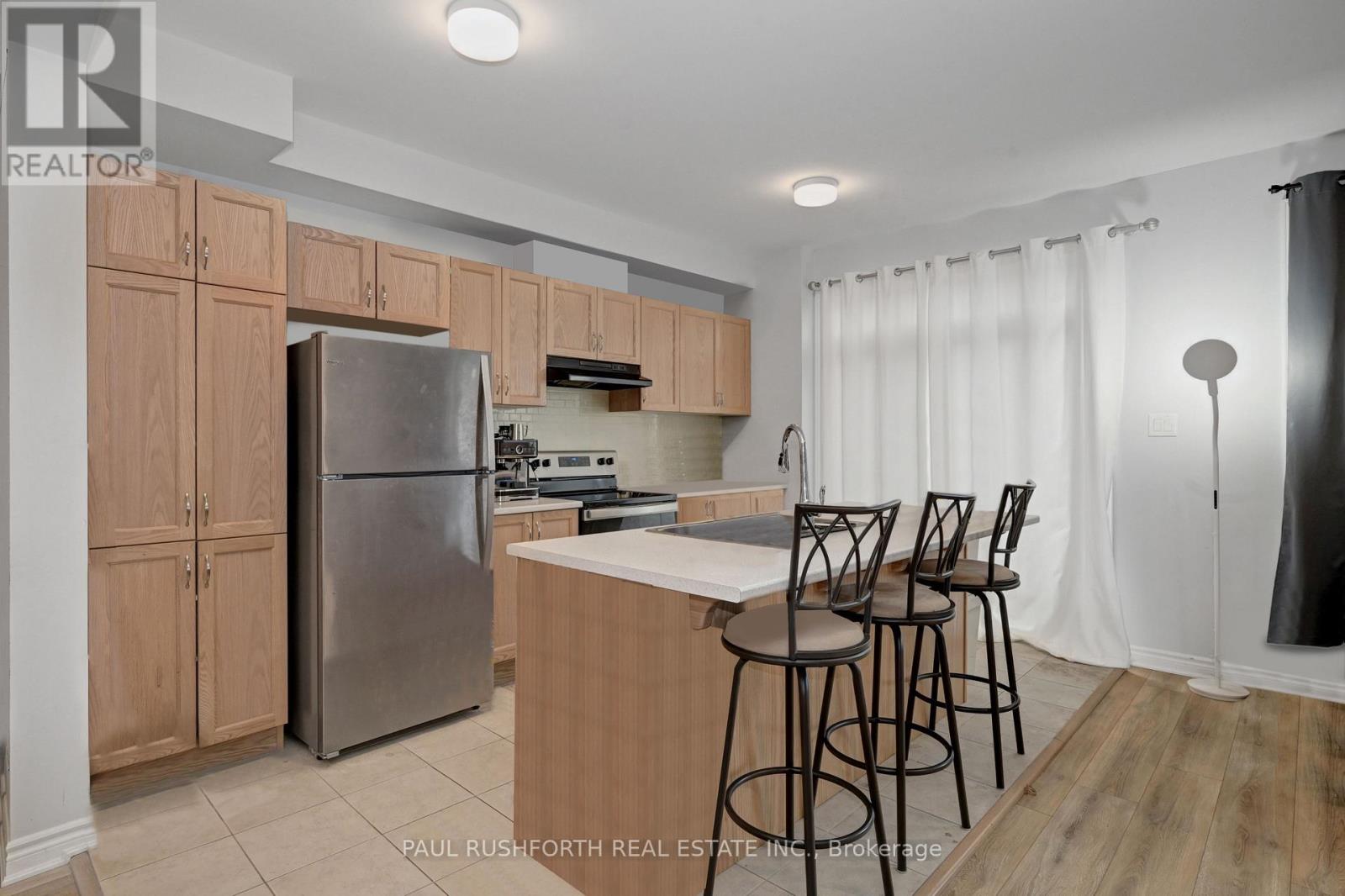 422 Cope Drive, Ottawa, Ontario  K2V 0P8 - Photo 6 - X12584588