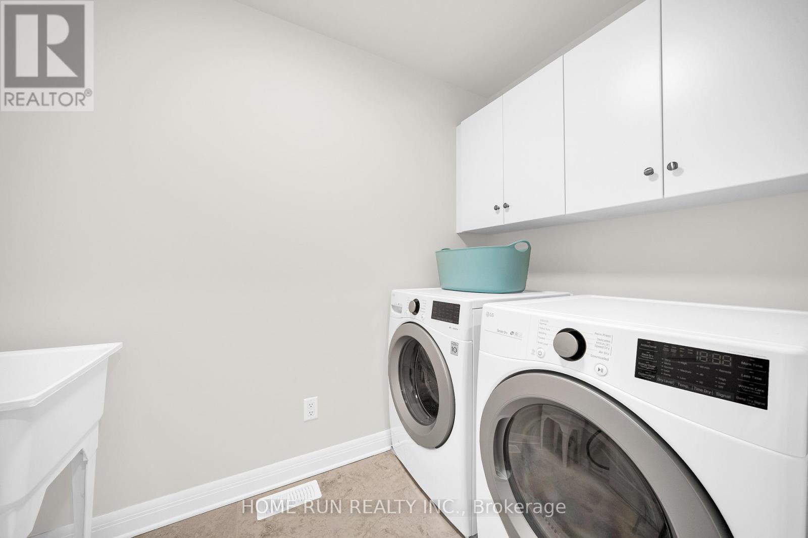 100 Lochhouse Walk, Ottawa, Ontario  K2J 6A4 - Photo 36 - X12670420