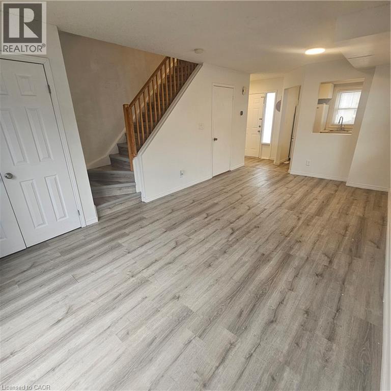 465 Beechwood Place Unit# 19, Waterloo, Ontario  N2T 2N8 - Photo 13 - 40798725