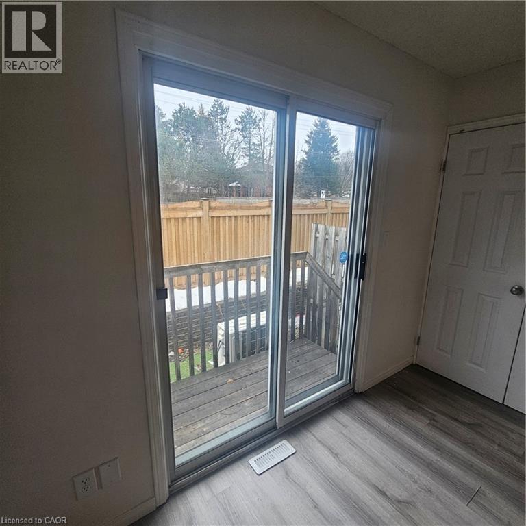 465 Beechwood Place Unit# 19, Waterloo, Ontario  N2T 2N8 - Photo 14 - 40798725