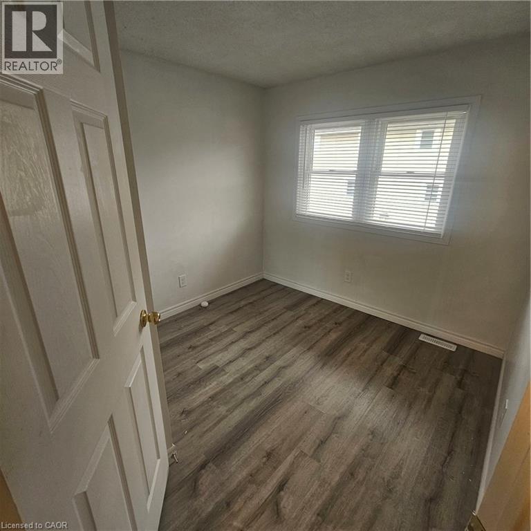 465 Beechwood Place Unit# 19, Waterloo, Ontario  N2T 2N8 - Photo 16 - 40798725