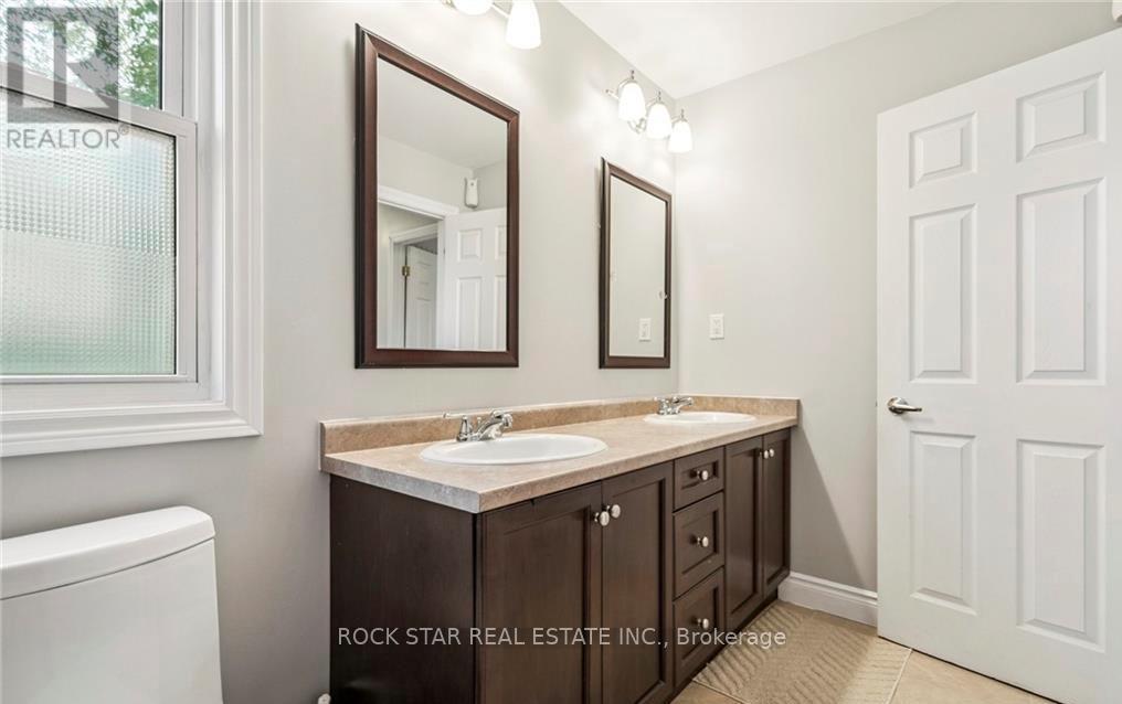 34 Cliff Avenue, Hamilton, Ontario  L8V 2R9 - Photo 6 - X12698432