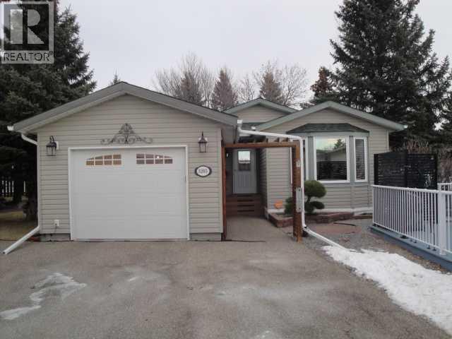 3205 31st Street S, Lethbridge, Alberta  T1K 7K1 - Photo 1 - A2276296