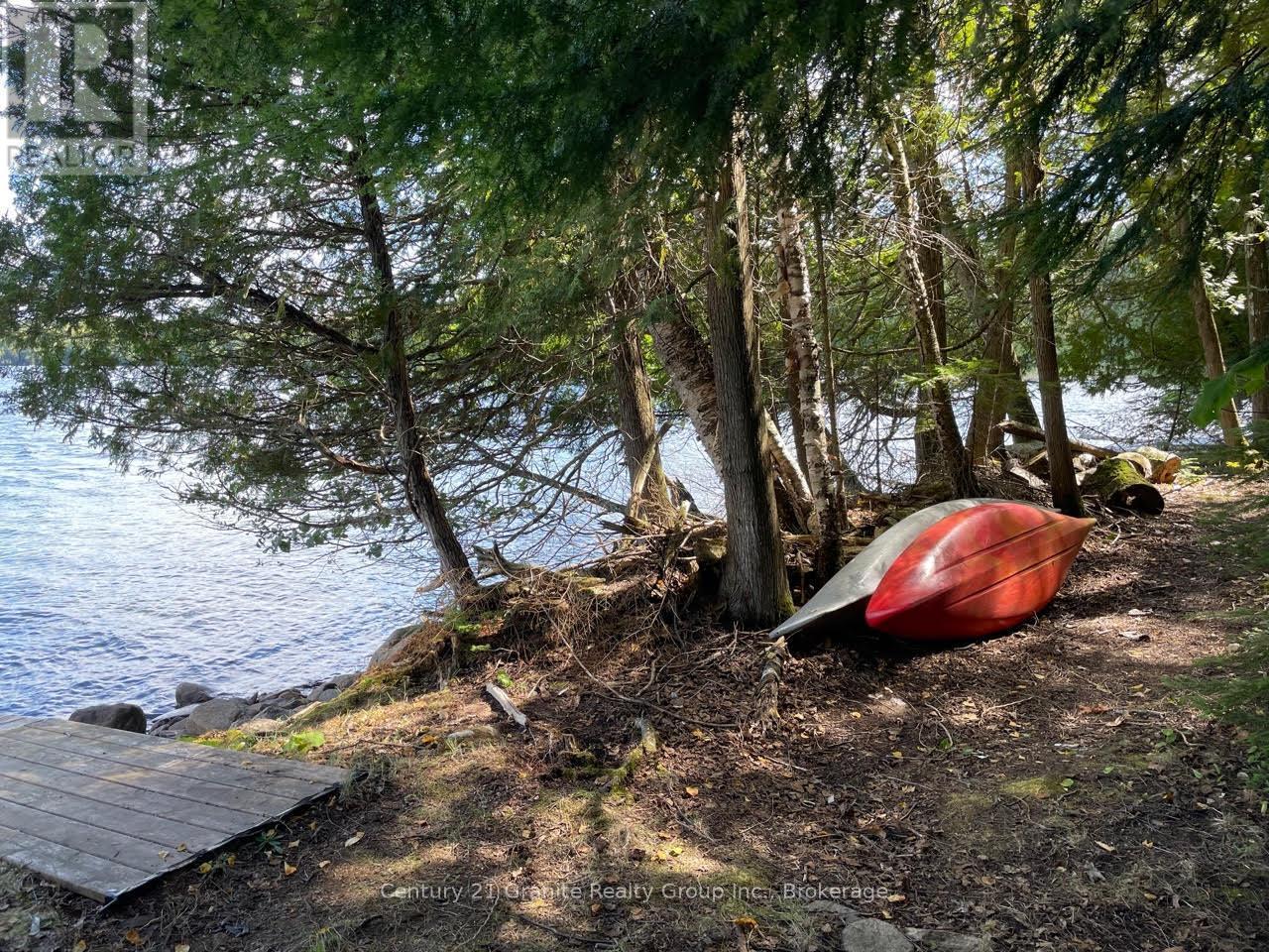 1119 Wampum Road, Dysart Et Al, Ontario  K0M 1S0 - Photo 32 - X12698628