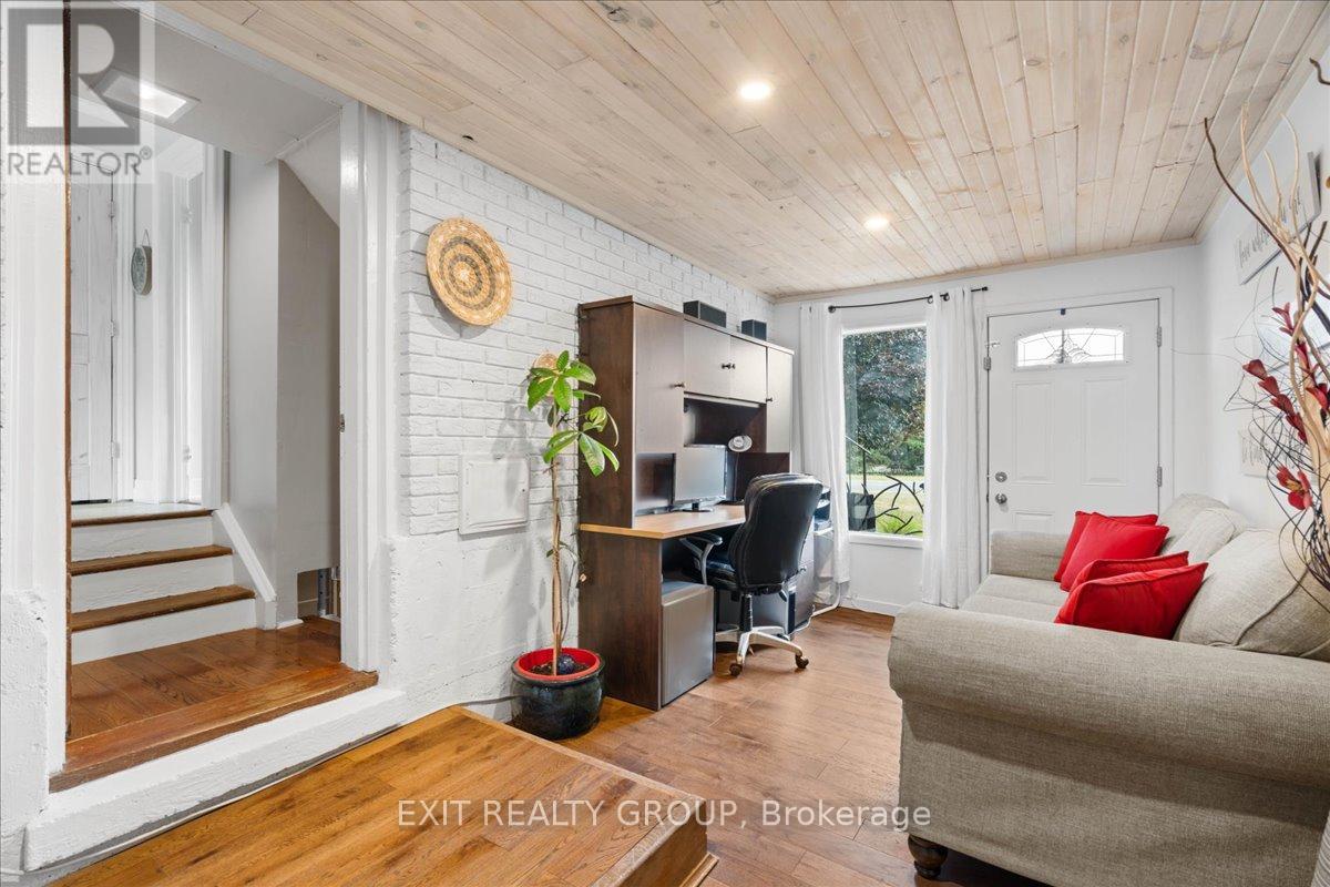 22714 Loyalist Parkway, Quinte West, Ontario  K8V 5P7 - Photo 27 - X12698758