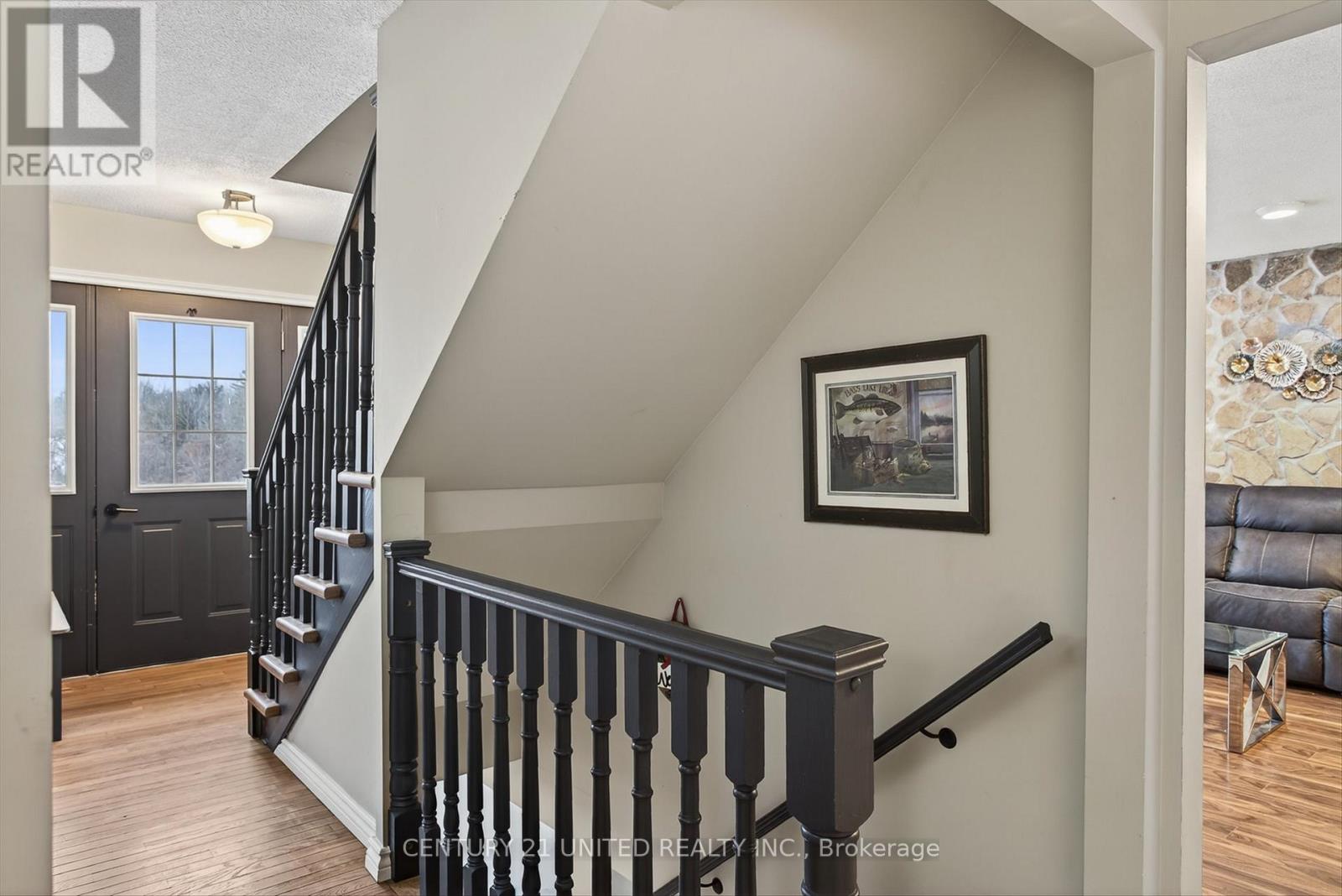 965 Hiawatha Line, Otonabee-South Monaghan, Ontario  K9J 6X8 - Photo 23 - X12698830