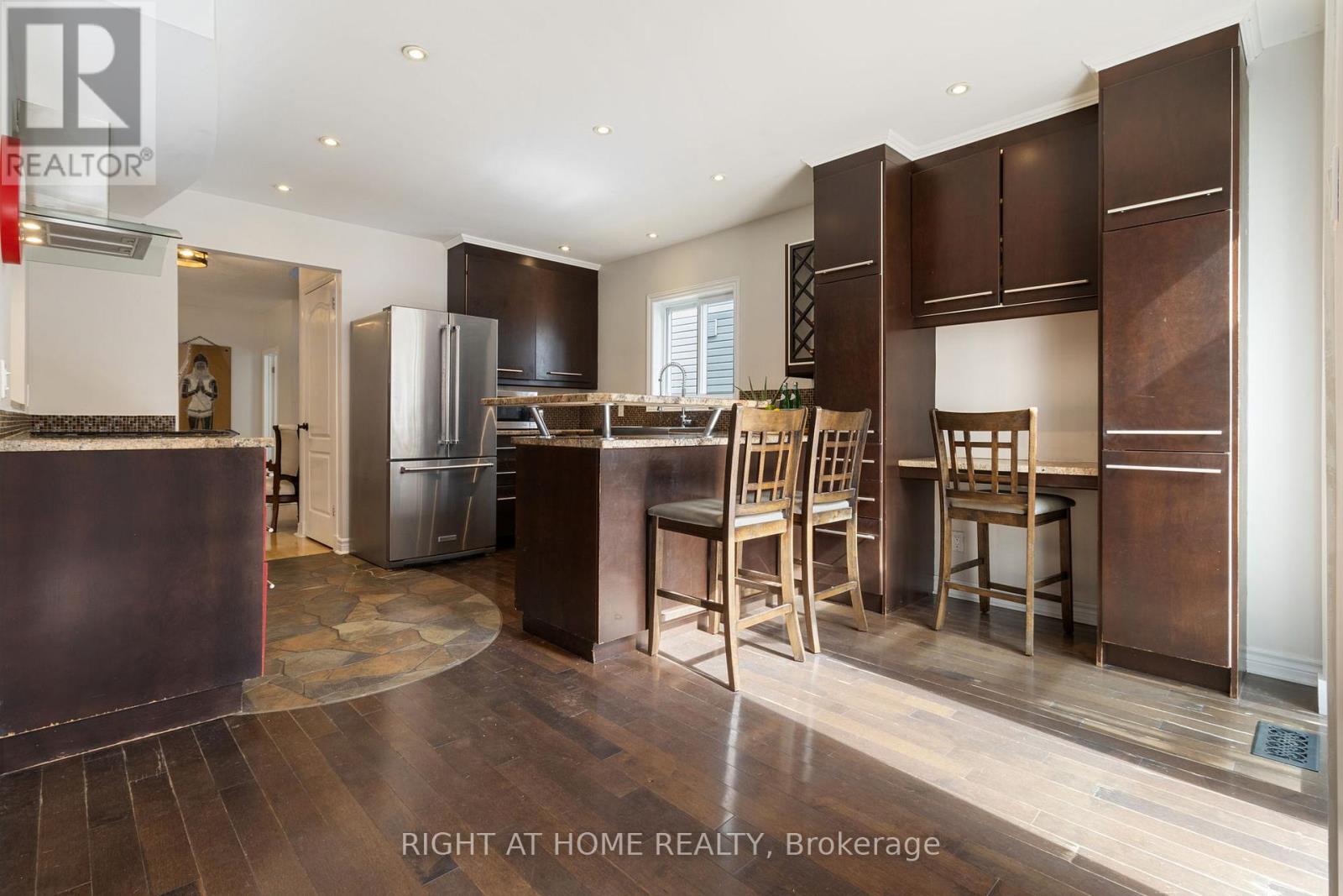 139 Locheland Crescent, Ottawa, Ontario  K2G 6H3 - Photo 13 - X12698704