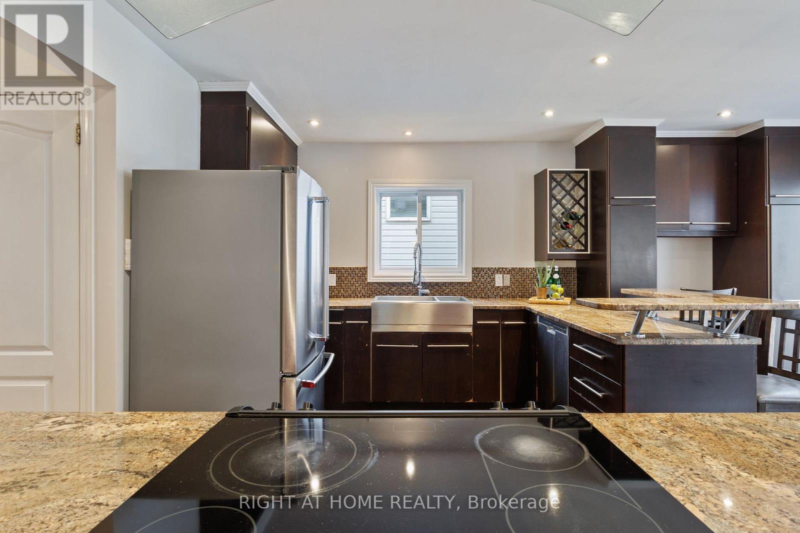 139 Locheland Crescent, Ottawa, Ontario  K2G 6H3 - Photo 14 - X12698704