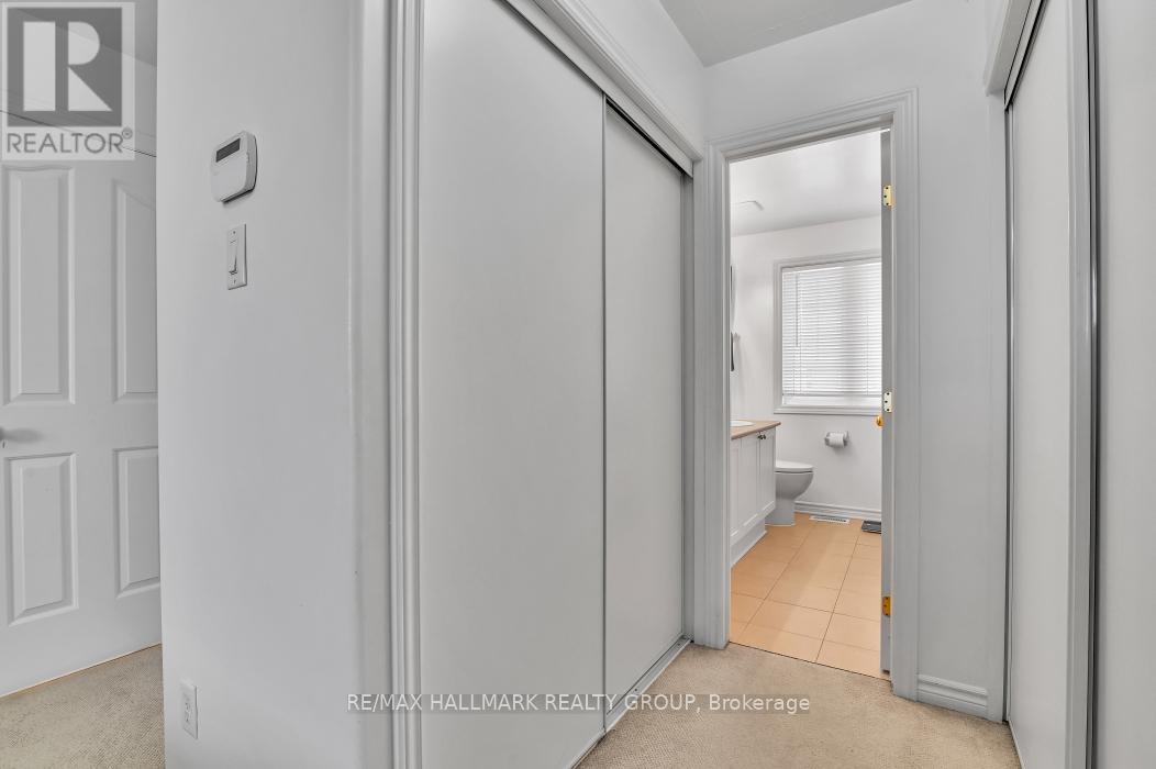 702 Mud Creek Crescent, Ottawa, Ontario  K1V 1W3 - Photo 17 - X12698806