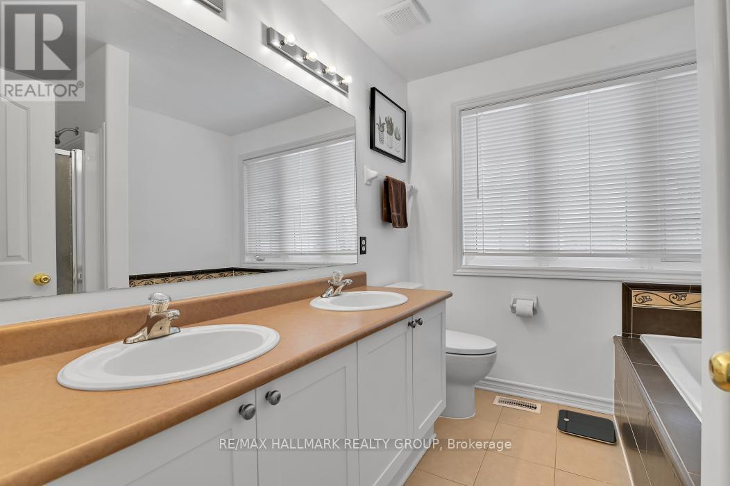 702 Mud Creek Crescent, Ottawa, Ontario  K1V 1W3 - Photo 18 - X12698806