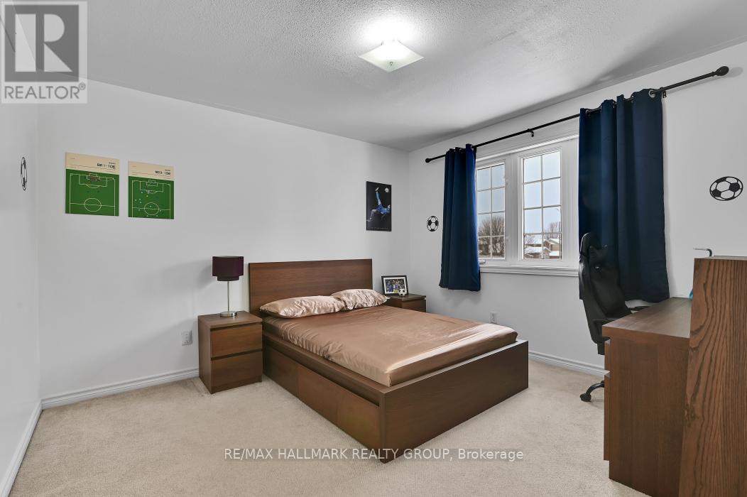 702 Mud Creek Crescent, Ottawa, Ontario  K1V 1W3 - Photo 21 - X12698806