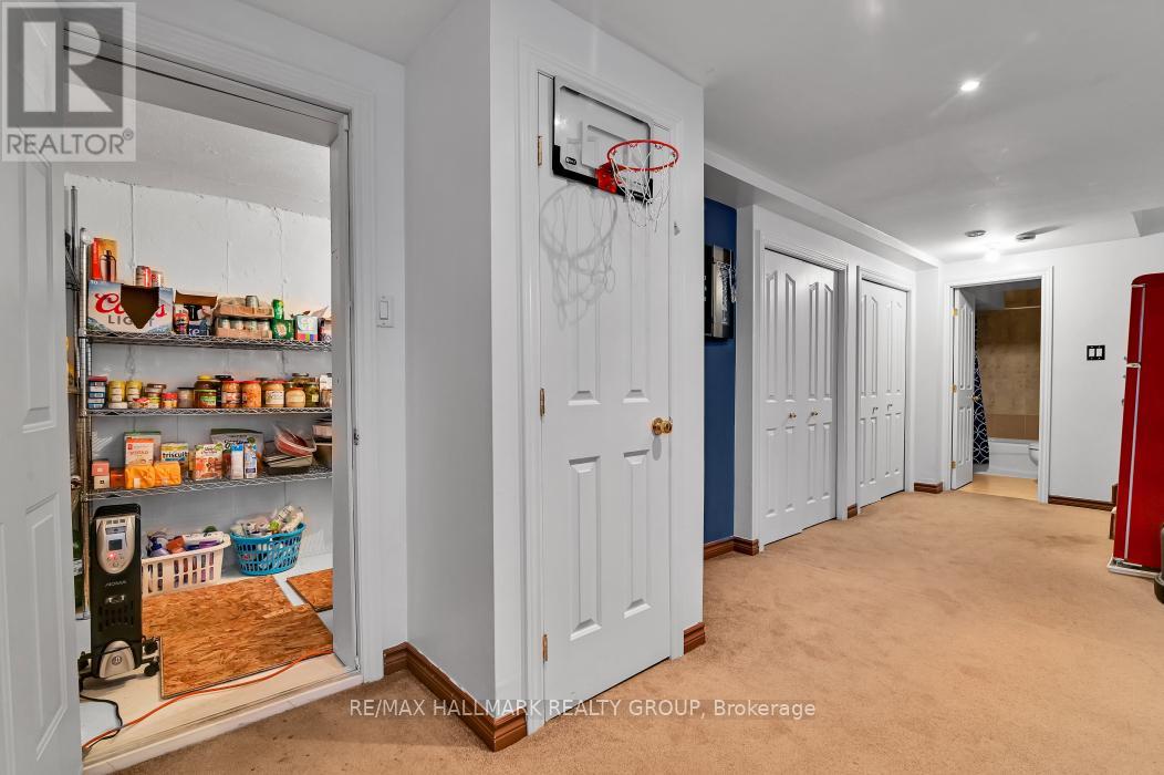 702 Mud Creek Crescent, Ottawa, Ontario  K1V 1W3 - Photo 28 - X12698806