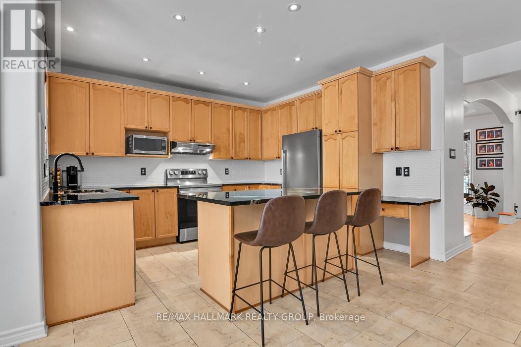 702 Mud Creek Crescent, Ottawa, Ontario  K1V 1W3 - Photo 9 - X12698806