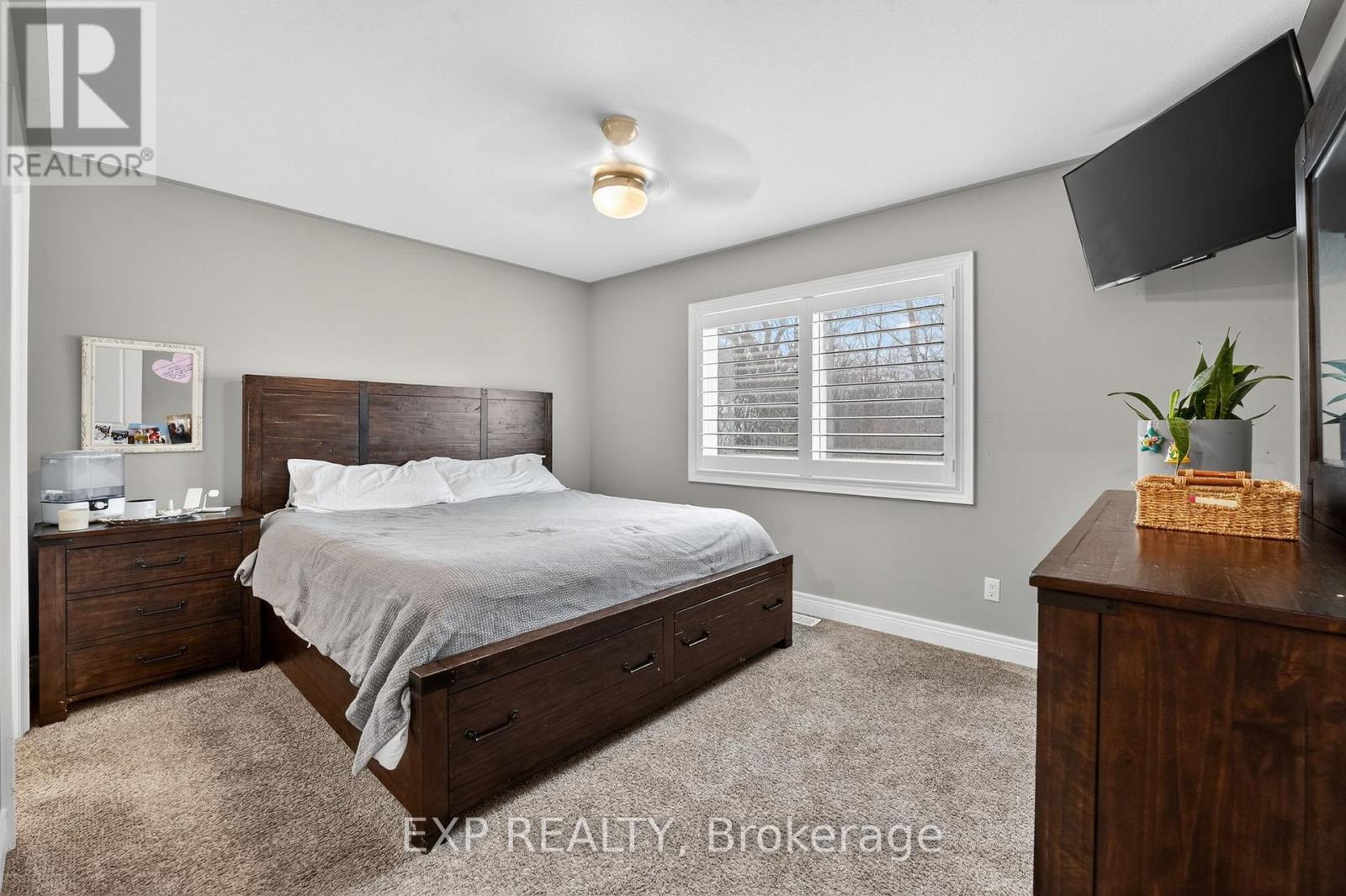 4032 Village Creek Drive, Fort Erie, Ontario  L0S 1S0 - Photo 22 - X12698712