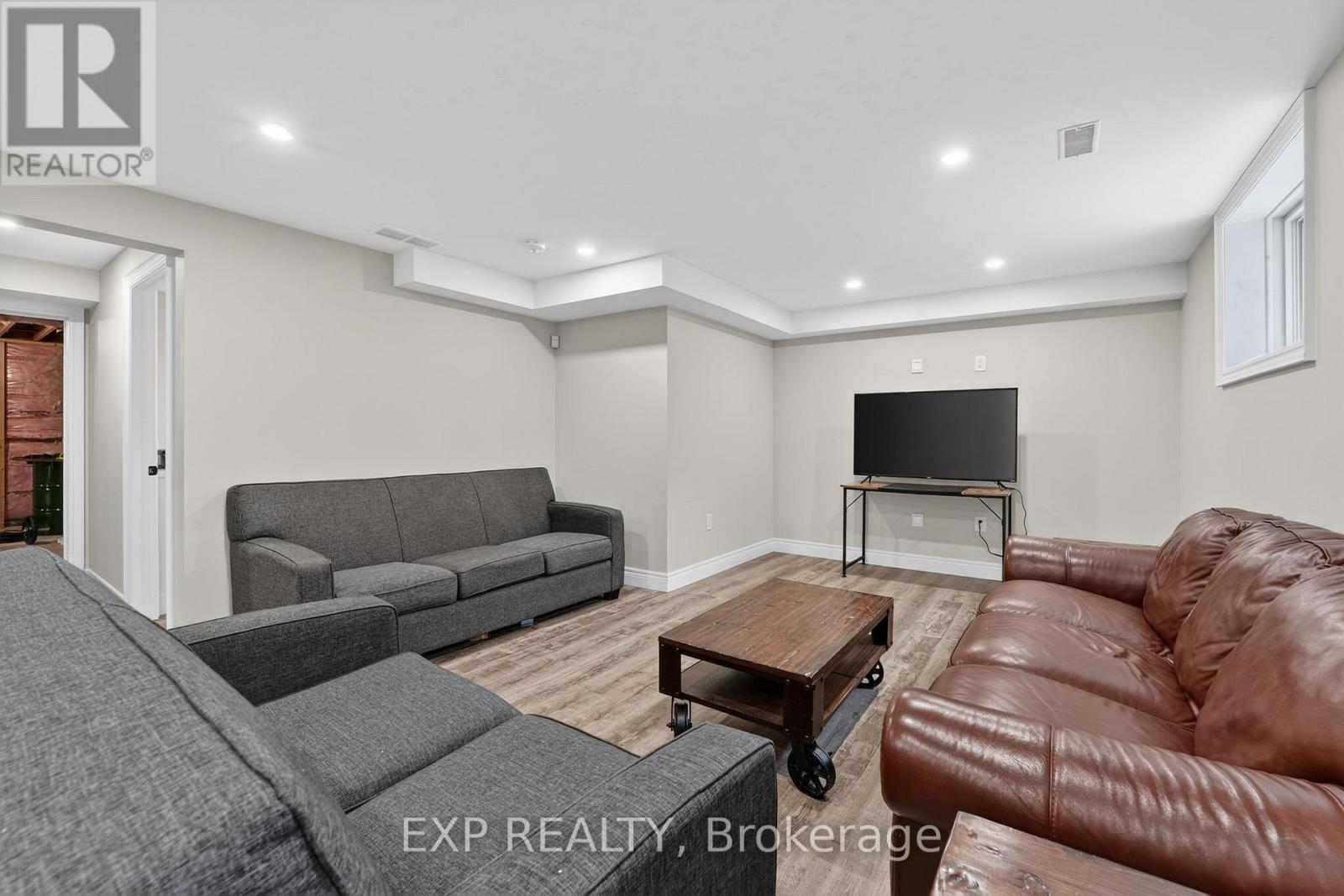 4032 Village Creek Drive, Fort Erie, Ontario  L0S 1S0 - Photo 31 - X12698712