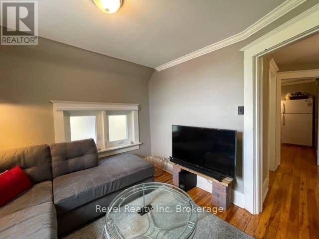 2 - 22 St Leger Street, Kitchener, Ontario  N2H 4L9 - Photo 3 - X12698776