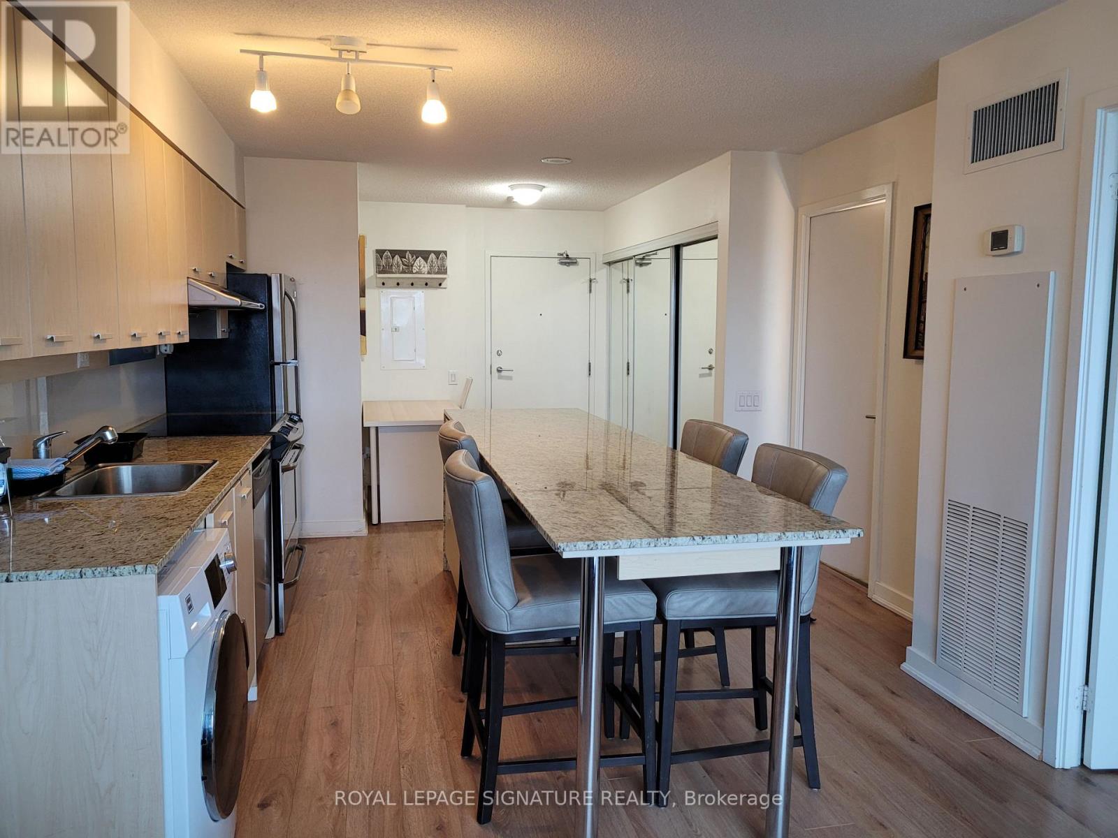 805 - 15 Singer Court, Toronto, Ontario  M2K 0B1 - Photo 8 - C12698600