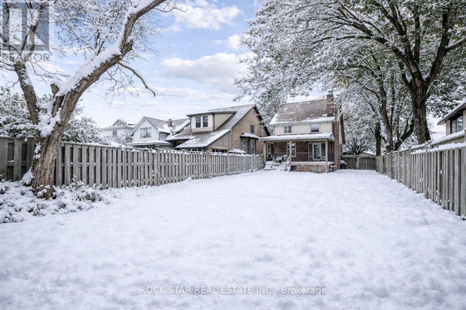 34 Cliff Avenue, Hamilton, Ontario  L8V 2R9 - Photo 14 - X12698432