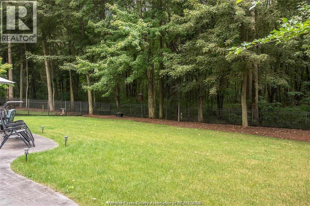 1245 Lyoness Court, Lasalle, Ontario N9J 3Y6 - Photo 15 - 26001185