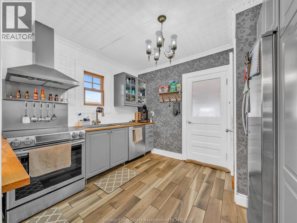 2327 Windermere Road, Windsor, Ontario  N8W 2T1 - Photo 10 - 26001184