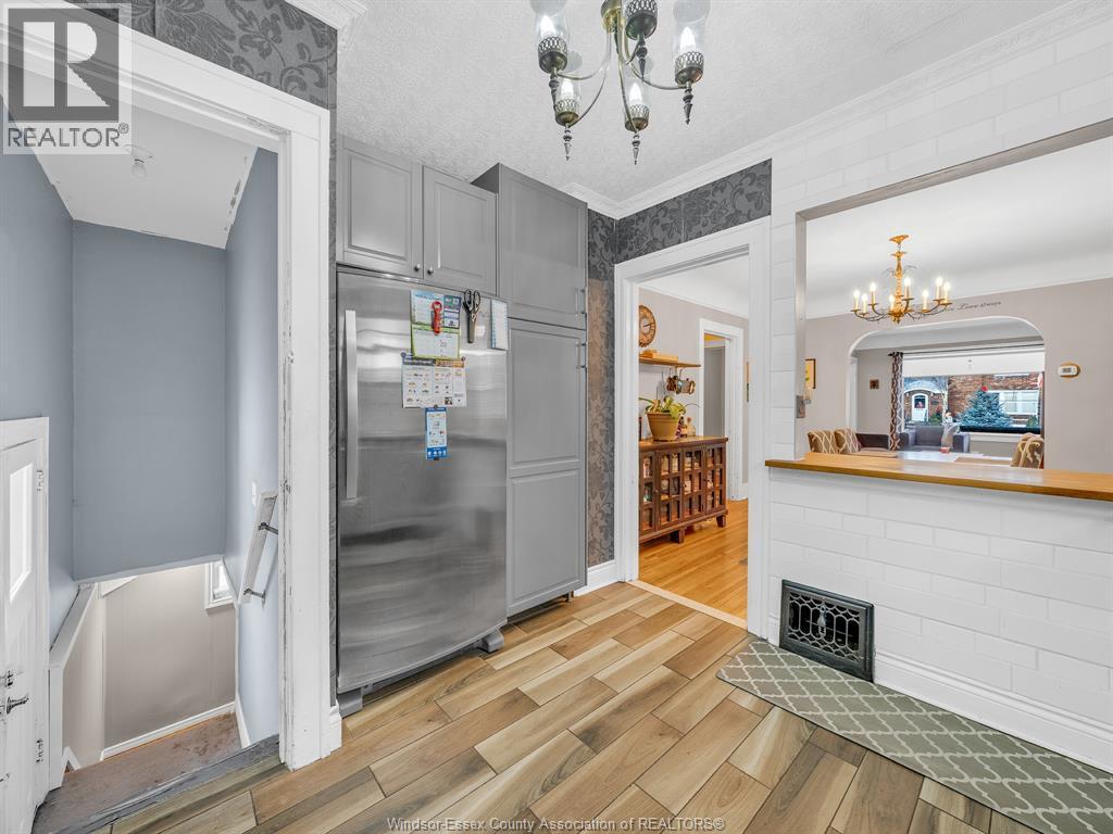 2327 Windermere Road, Windsor, Ontario  N8W 2T1 - Photo 12 - 26001184