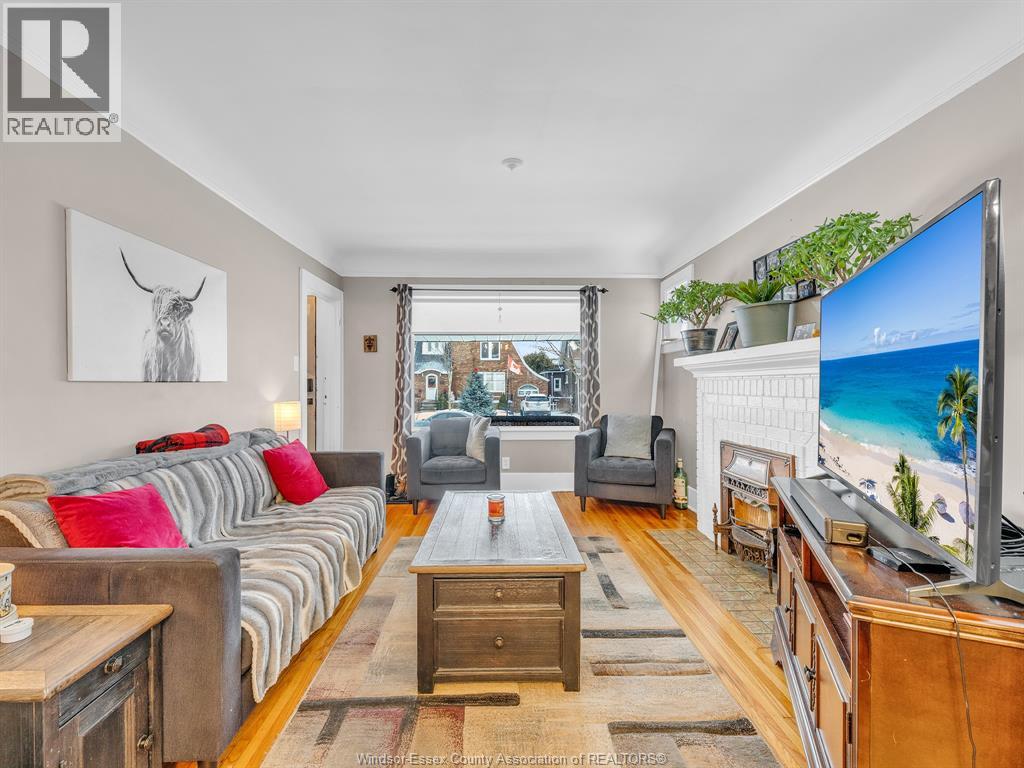 2327 Windermere Road, Windsor, Ontario  N8W 2T1 - Photo 7 - 26001184