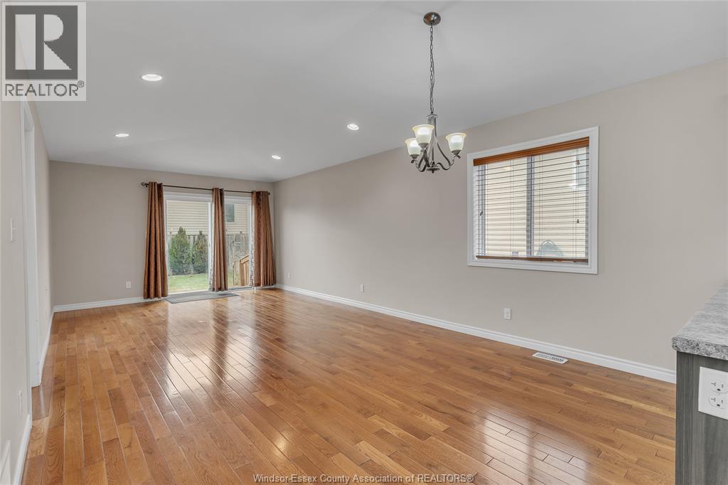 3205 Seville, Windsor, Ontario  N8N 0A3 - Photo 12 - 26001179