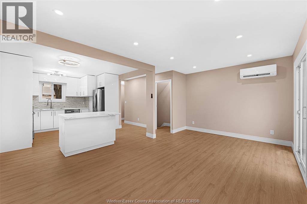 9014 Copperfield Court, Windsor, Ontario  N8S 4H3 - Photo 8 - 26001175