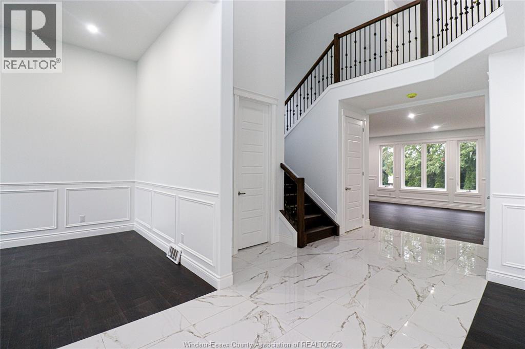 2492 Mayfair Avenue South, Lasalle, Ontario  N9J 2M6 - Photo 10 - 26001164