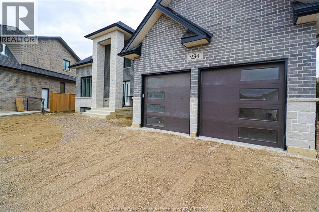 2492 Mayfair Avenue South, Lasalle, Ontario  N9J 2M6 - Photo 4 - 26001164