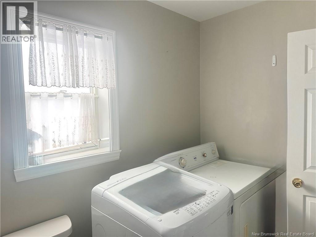 207 Main St, Grand-Sault/grand Falls, New Brunswick  E3Z 2W1 - Photo 23 - NB130168