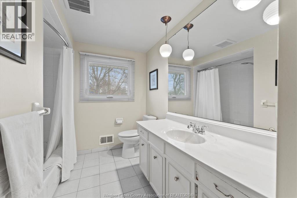 3640 Avondale, Windsor, Ontario N9E 1X9 - Photo 22 - 26001178