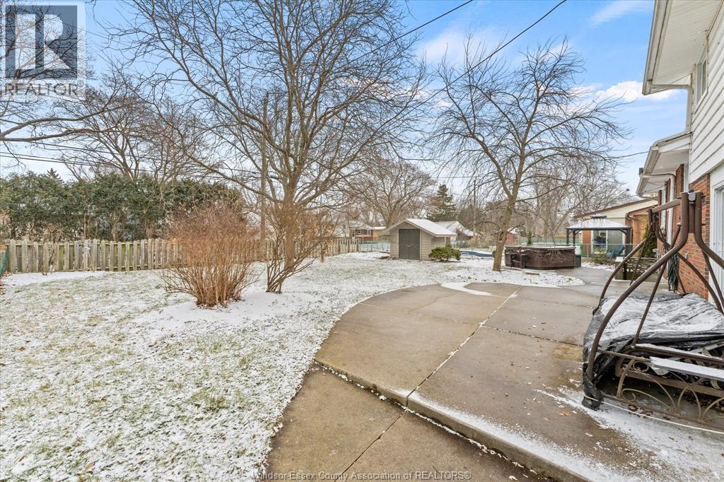 3640 Avondale, Windsor, Ontario N9E 1X9 - Photo 34 - 26001178