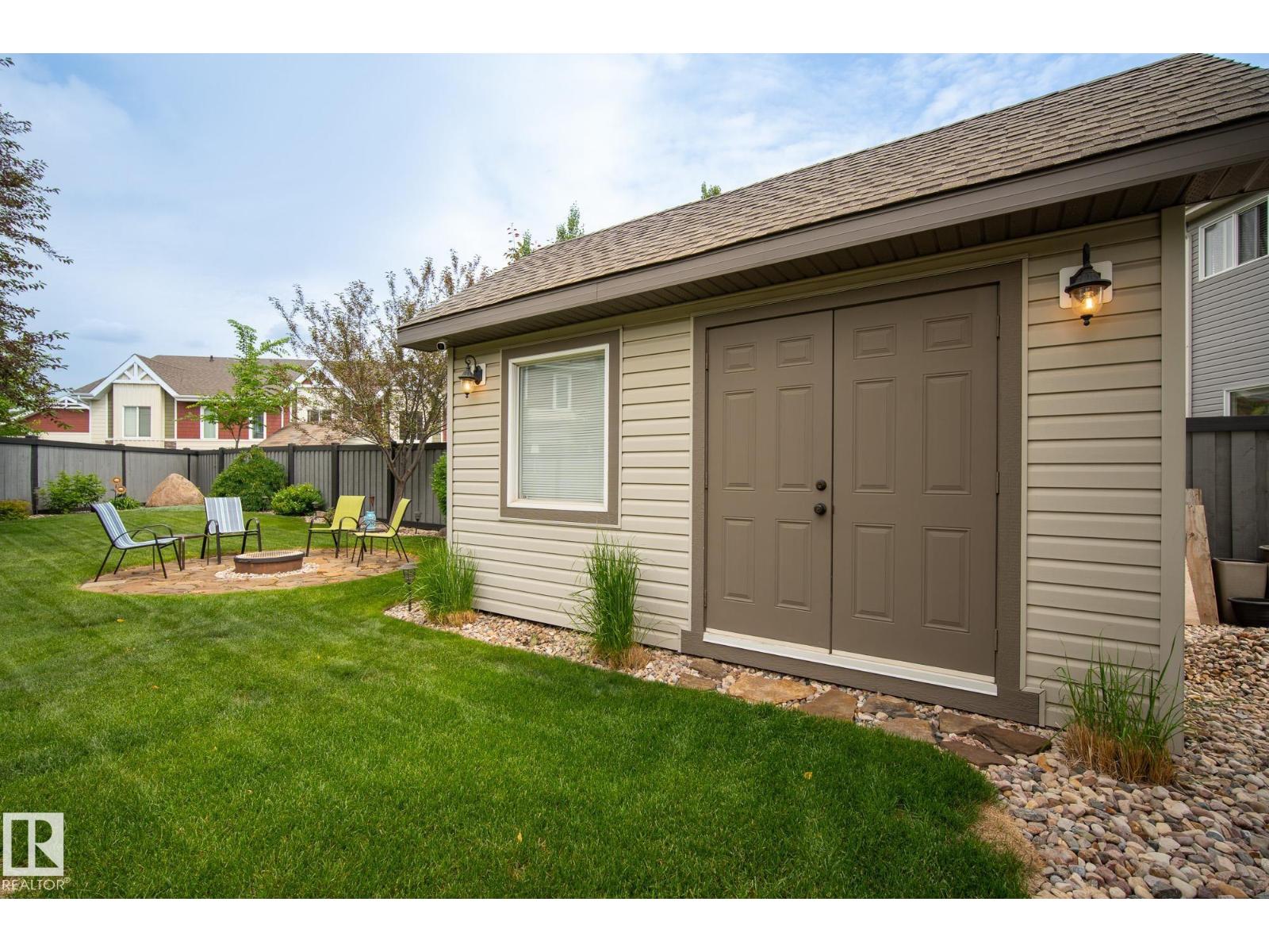 1079 Mckinney Gr Nw, Edmonton, Alberta  T6R 3S5 - Photo 15 - E4470088