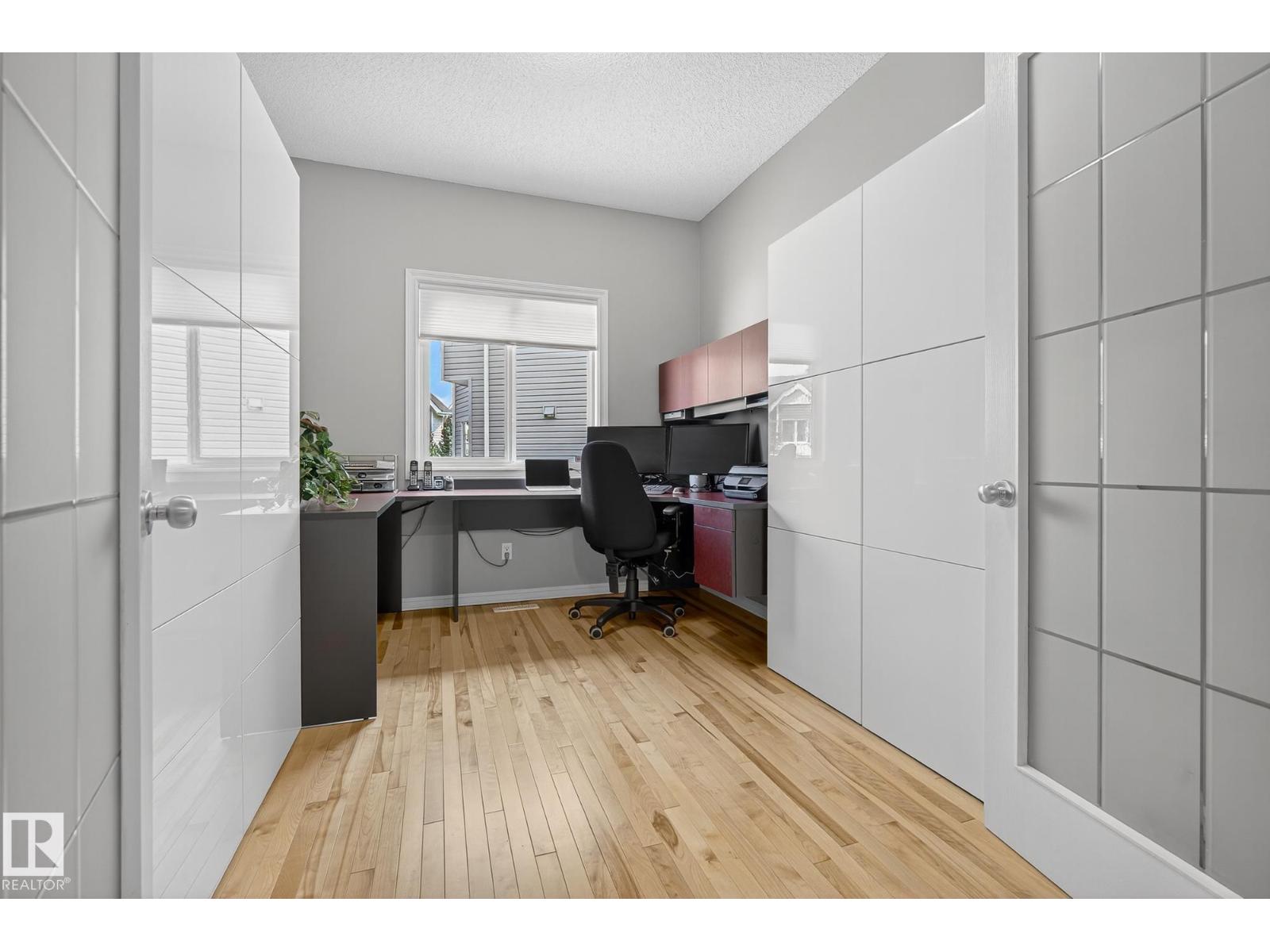 1079 Mckinney Gr Nw, Edmonton, Alberta  T6R 3S5 - Photo 30 - E4470088