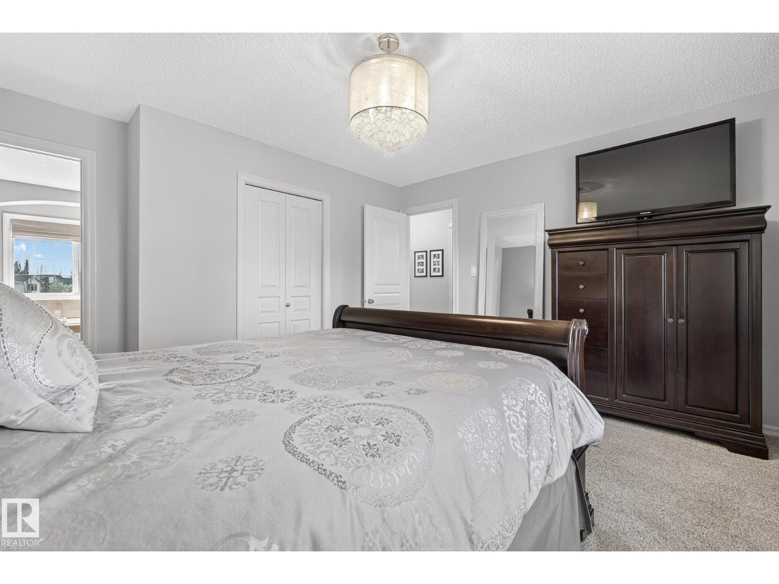 1079 Mckinney Gr Nw, Edmonton, Alberta  T6R 3S5 - Photo 53 - E4470088