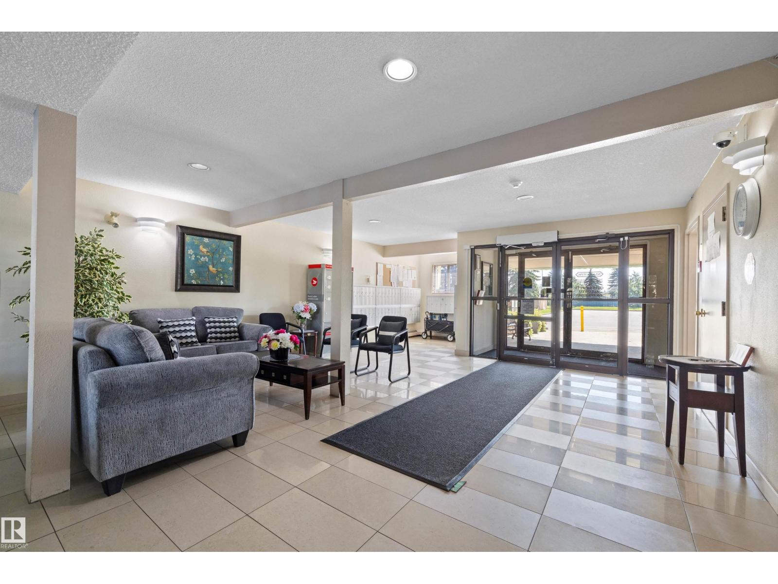 #206 18012 95 Av Nw, Edmonton, Alberta  T5Z 5Z2 - Photo 6 - E4470091