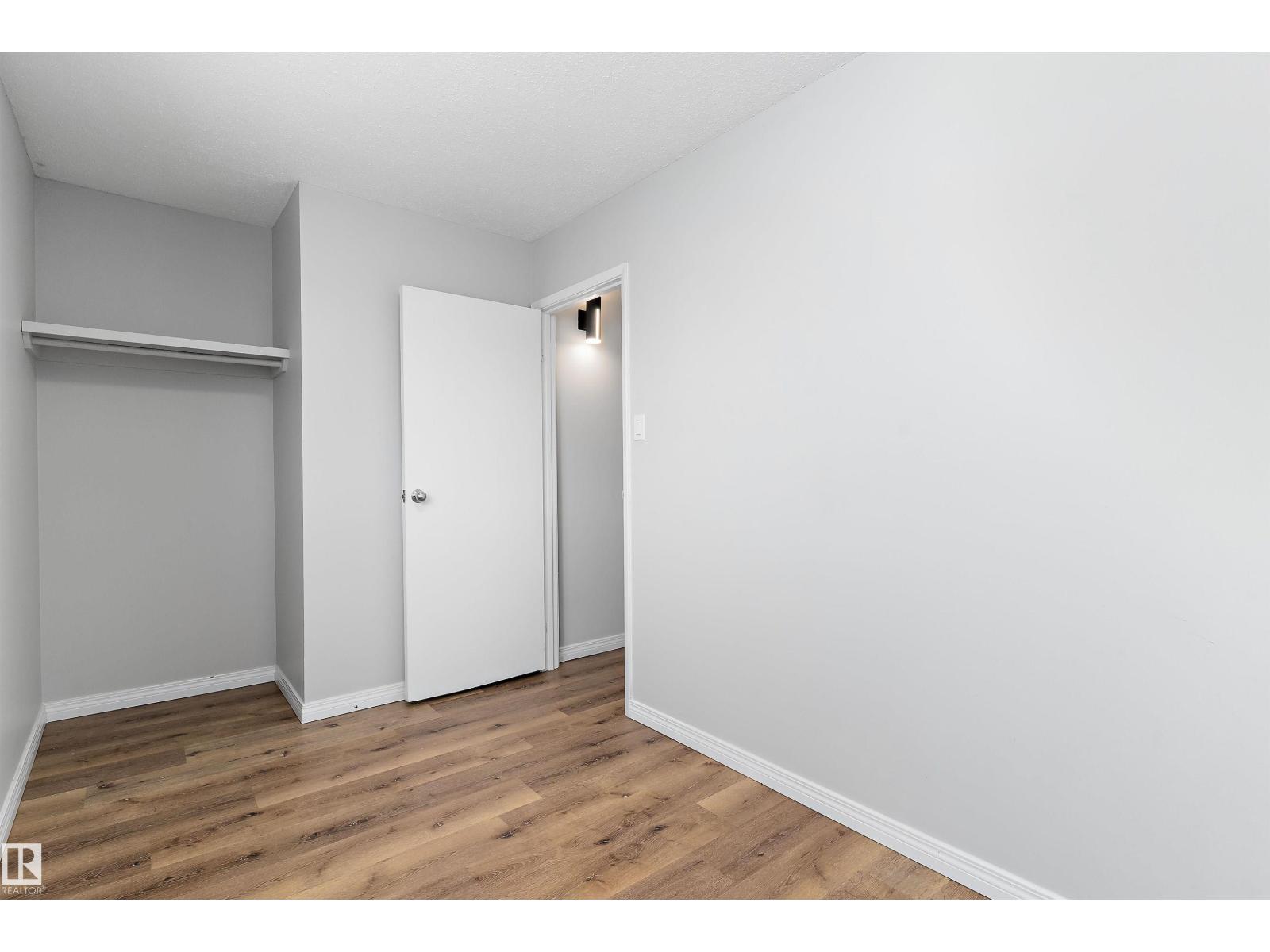 4d Twin Tc Nw, Edmonton, Alberta  T6K 1V4 - Photo 33 - E4470092