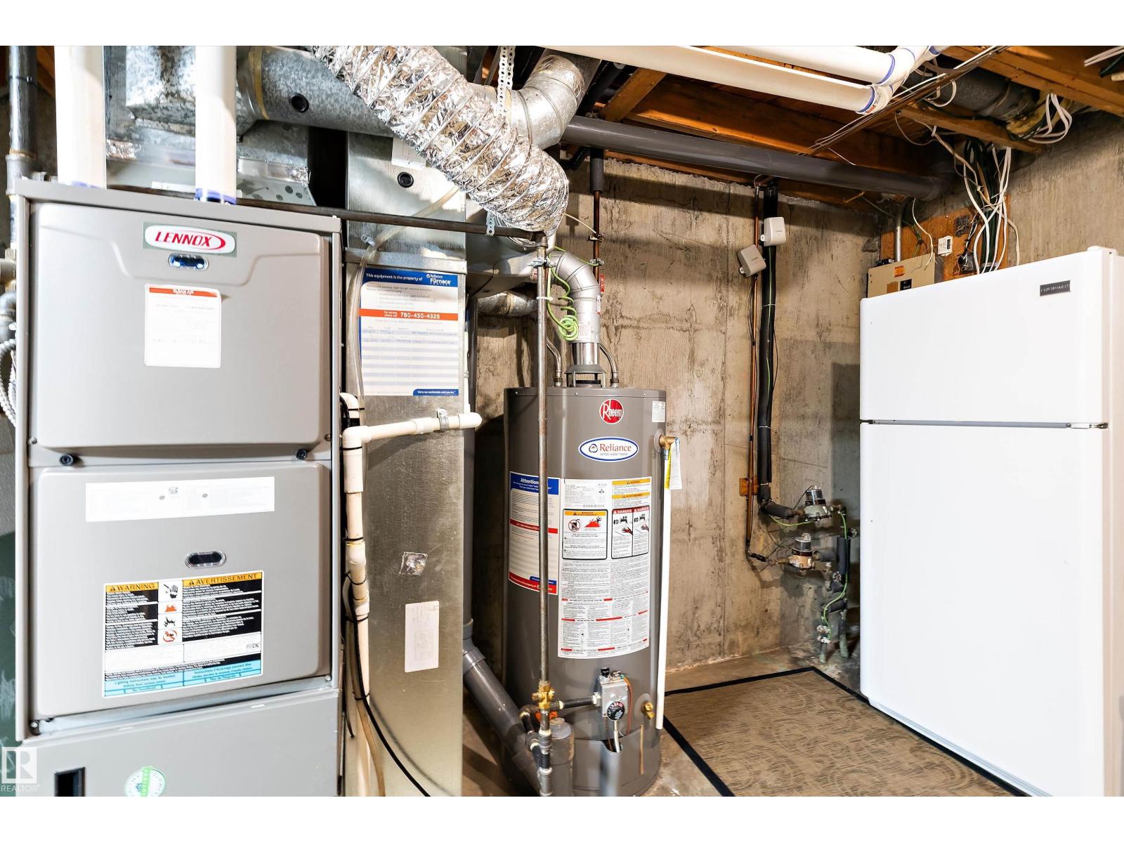 4d Twin Tc Nw, Edmonton, Alberta  T6K 1V4 - Photo 39 - E4470092