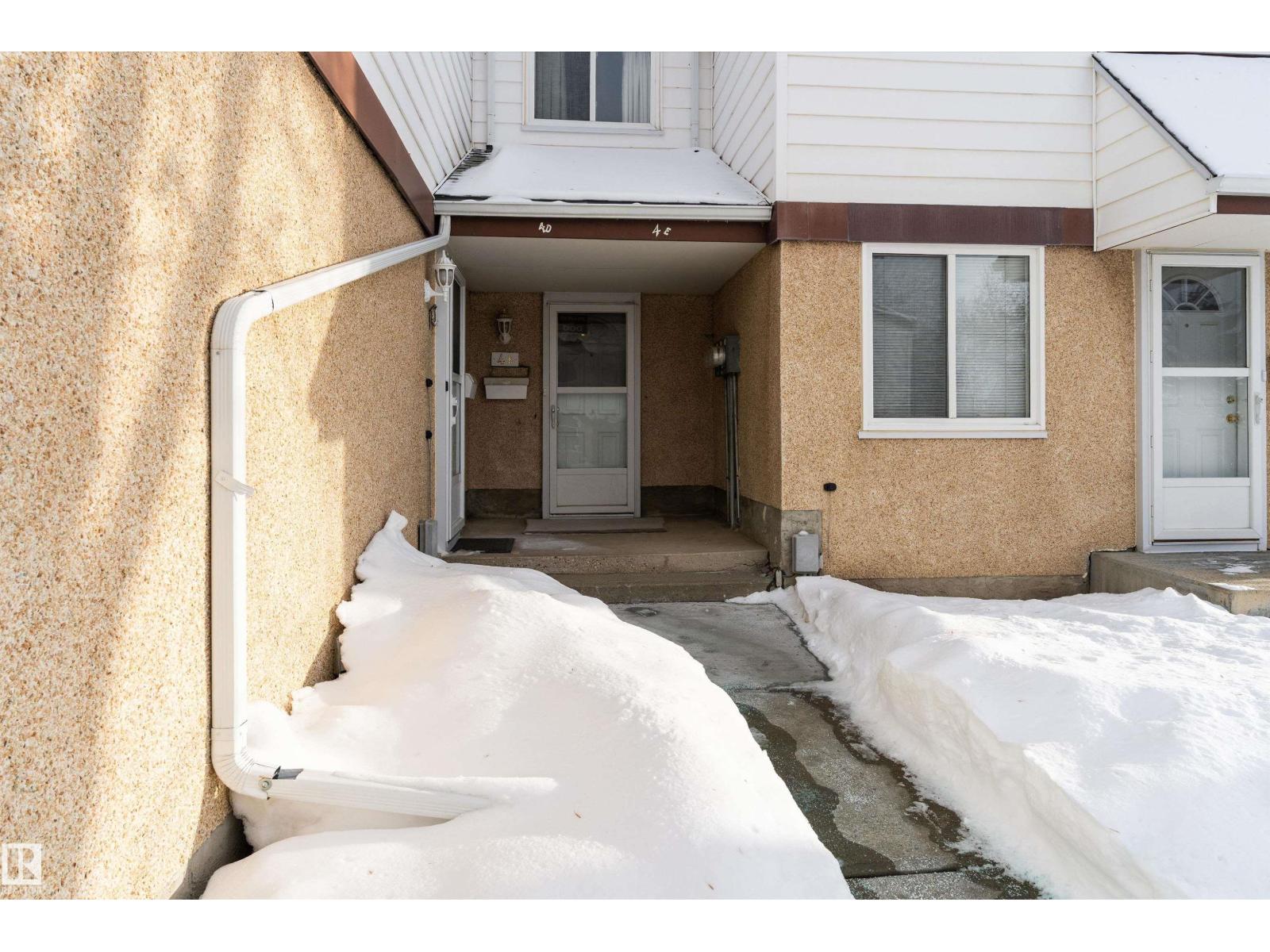 4d Twin Tc Nw, Edmonton, Alberta  T6K 1V4 - Photo 6 - E4470092