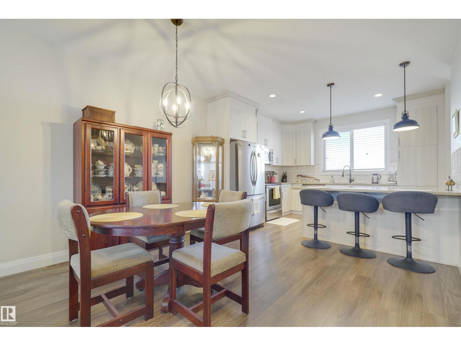 151 Gilmore Wy, Spruce Grove, Alberta  T7X 0M5 - Photo 11 - E4470095