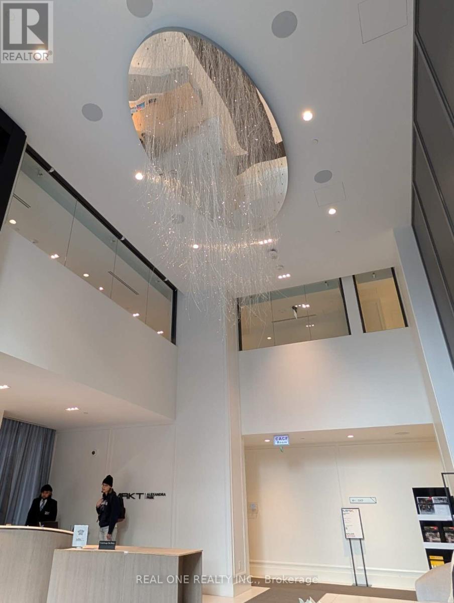 906 - 115 Denison Avenue, Toronto, Ontario  M5T 2N1 - Photo 3 - C12698668