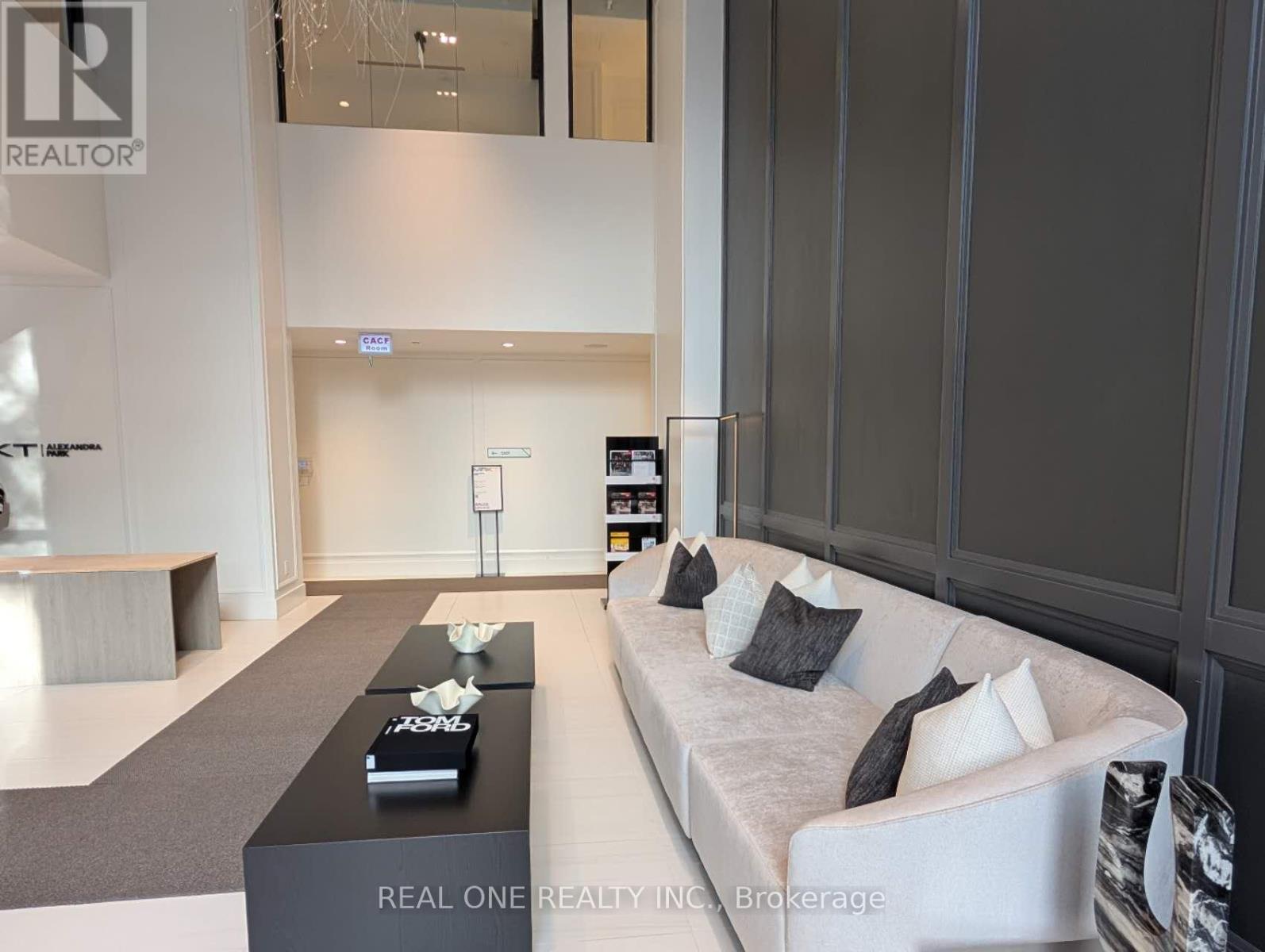 906 - 115 Denison Avenue, Toronto, Ontario  M5T 2N1 - Photo 4 - C12698668