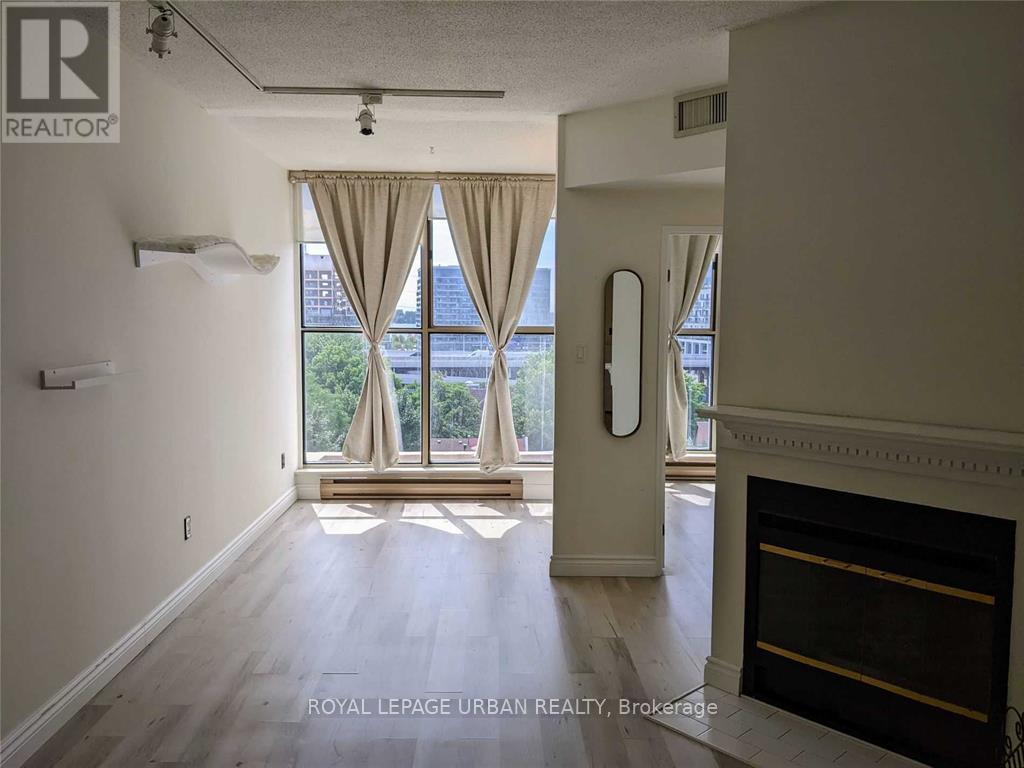 918 - 65 Scadding Avenue, Toronto, Ontario  M5A 4L1 - Photo 10 - C12698672