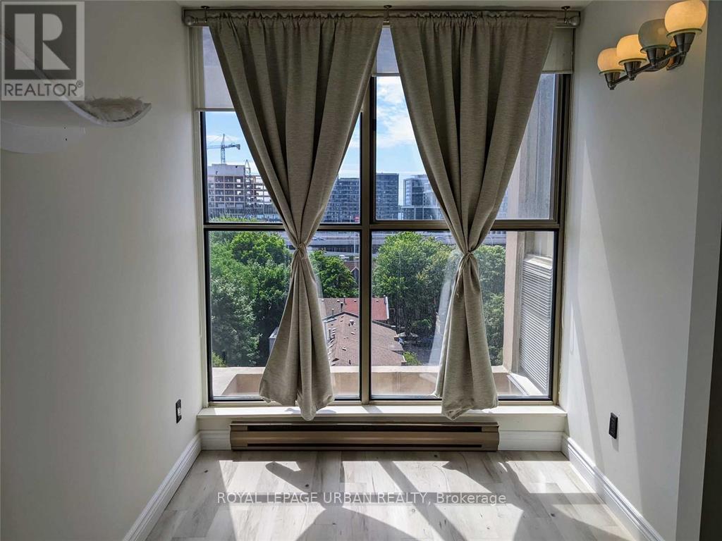 918 - 65 Scadding Avenue, Toronto, Ontario  M5A 4L1 - Photo 12 - C12698672