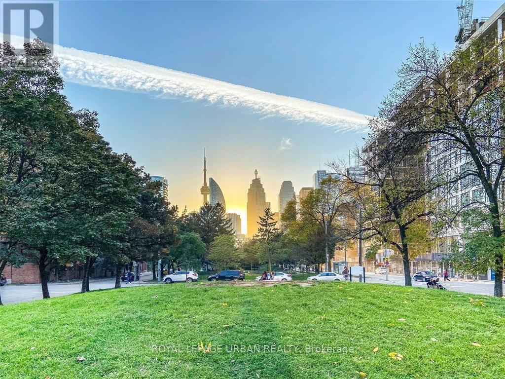 918 - 65 Scadding Avenue, Toronto, Ontario  M5A 4L1 - Photo 24 - C12698672