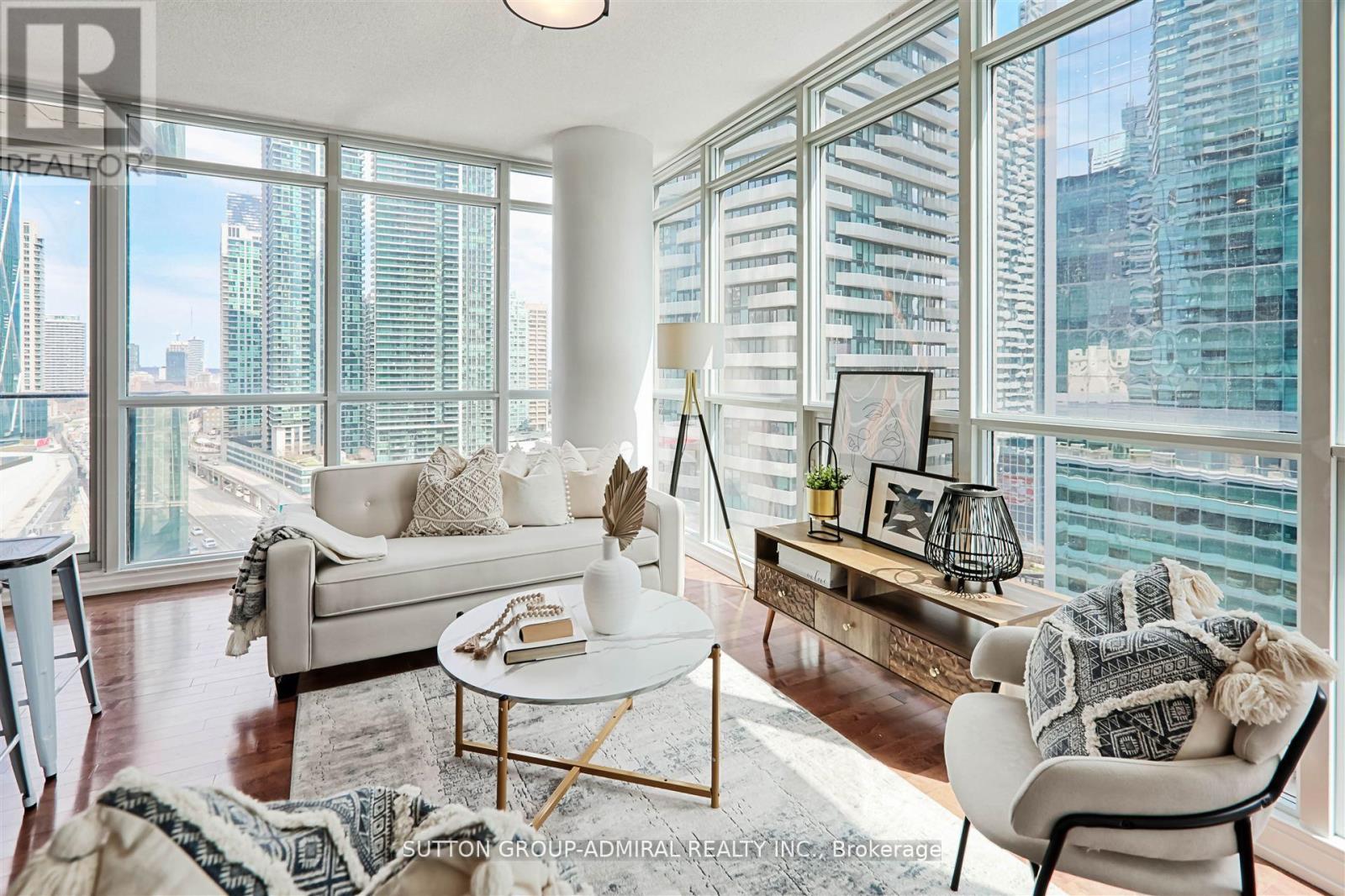 1407 - 55 Bremner Boulevard, Toronto, Ontario  M5J 0A6 - Photo 25 - C12698680