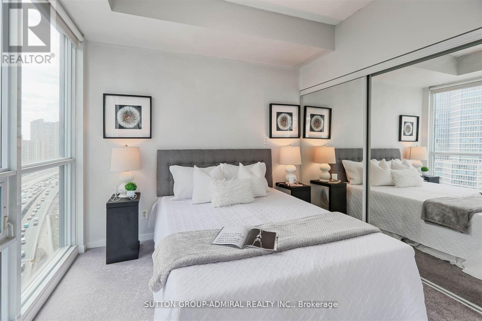 1407 - 55 Bremner Boulevard, Toronto, Ontario  M5J 0A6 - Photo 32 - C12698680