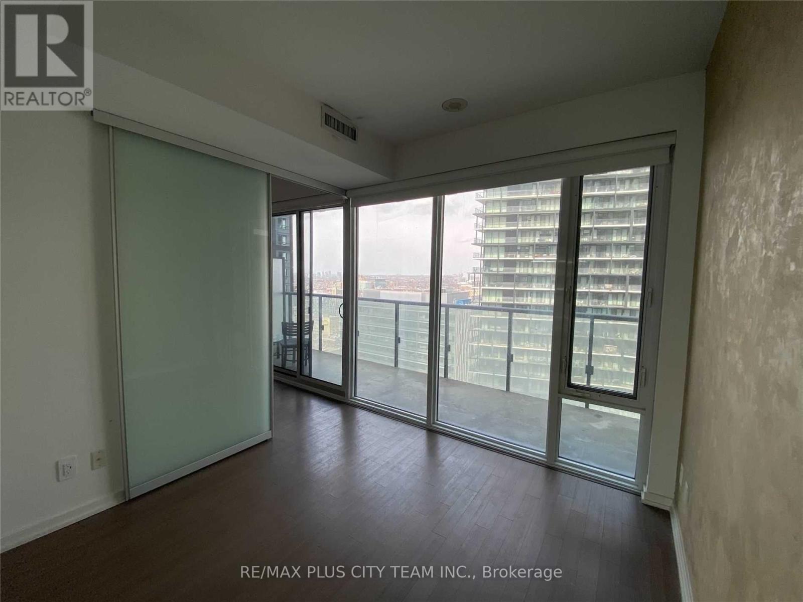 2601 - 101 Peter Street, Toronto, Ontario  M5V 0G6 - Photo 10 - C12698744