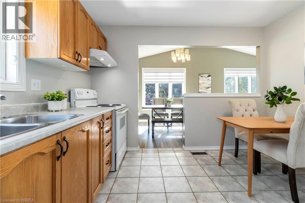 5 Cork Crescent, Brantford, Ontario  N3V 1E3 - Photo 21 - 40798478